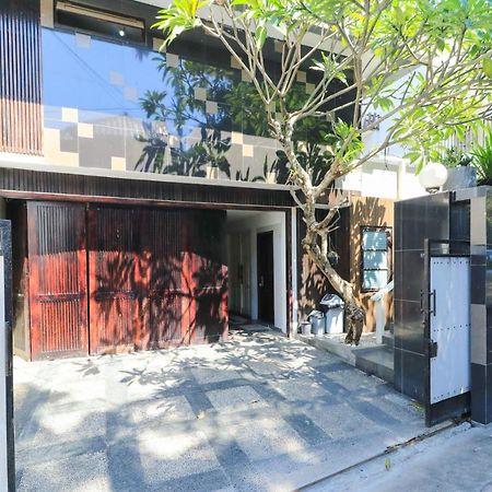 Kubu Kalih Residence Ντενπασάρ Εξωτερικό φωτογραφία